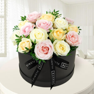 Avalanche Affection - Hat Box Flowers - Flowers in a Hat Box - Luxury Flowers - Birthday Gifts